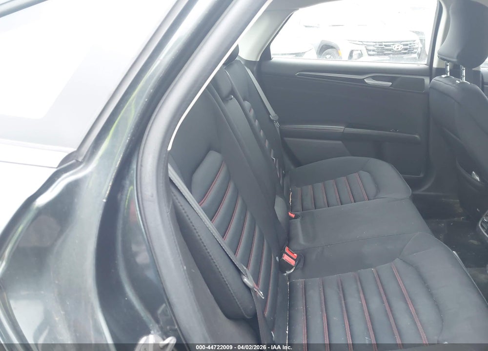 2016 FORD FUSION SE VIN: 3FA6P0H75GR205207