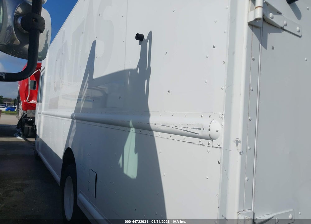 2013 FORD F-59 COMMERCIAL STRIPPED VIN: 1F65F5KY8D0A13379