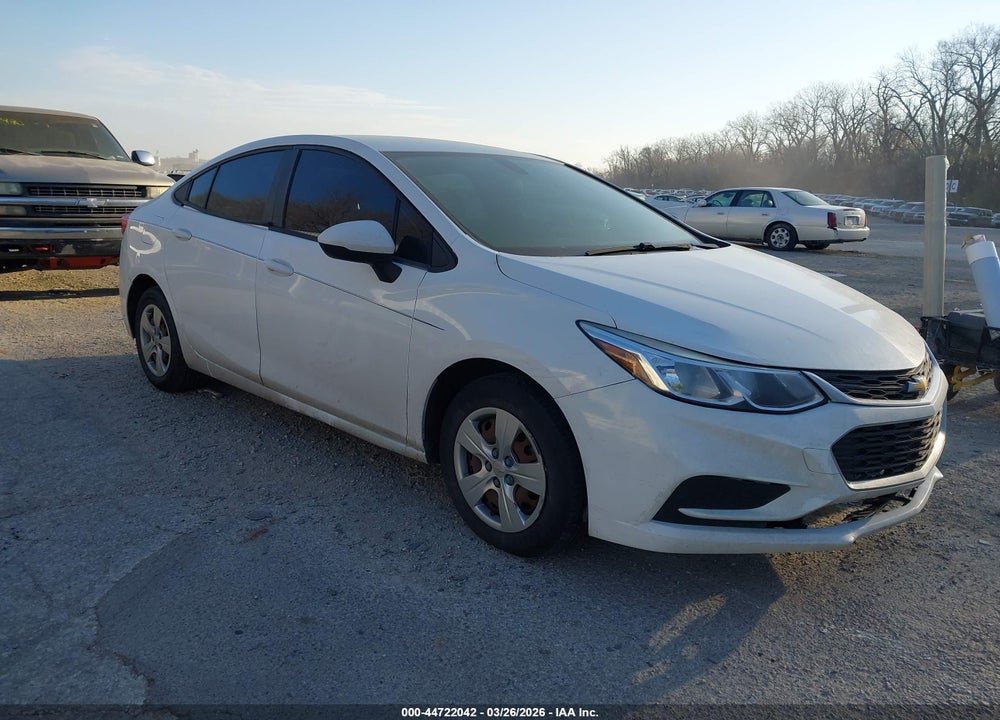 2018 CHEVROLET CRUZE LS AUTO VIN: 1G1BC5SM2J7206855