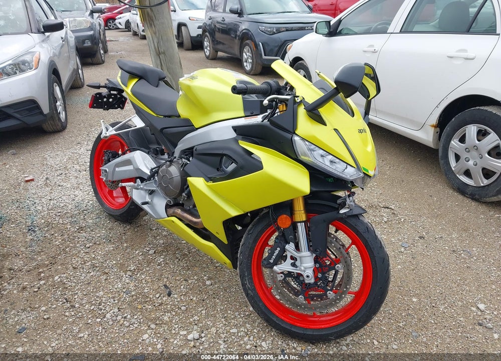 2022 APRILIA RS 660 VIN: ZD4KSUG09NS000207