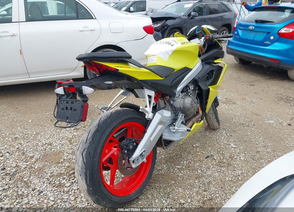 2022 APRILIA RS 660 VIN: ZD4KSUG09NS000207