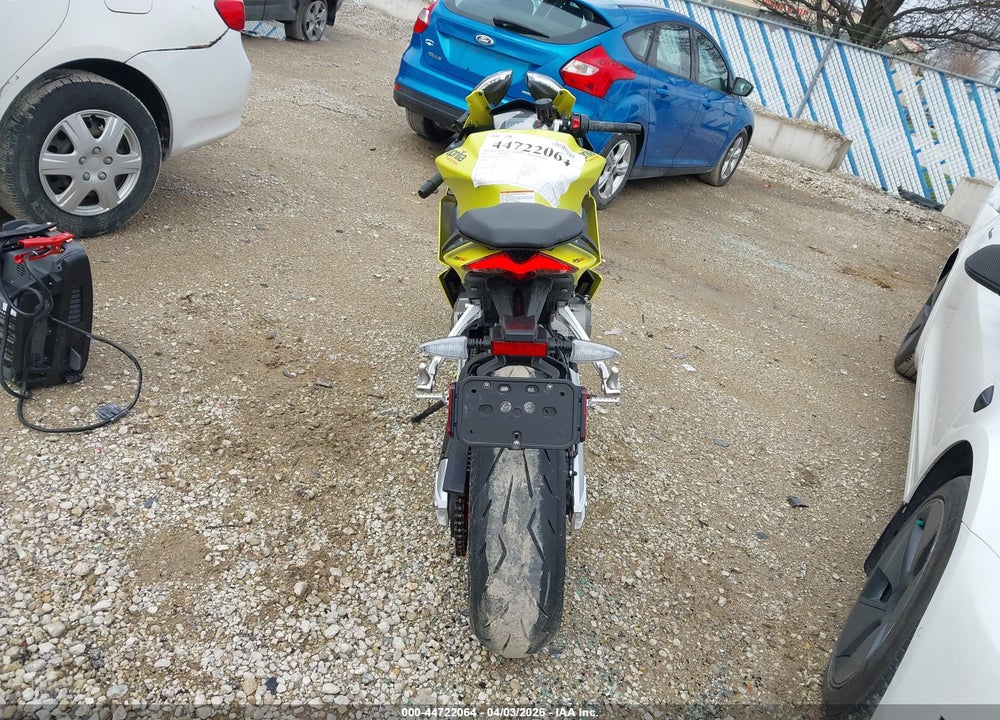 2022 APRILIA RS 660 VIN: ZD4KSUG09NS000207