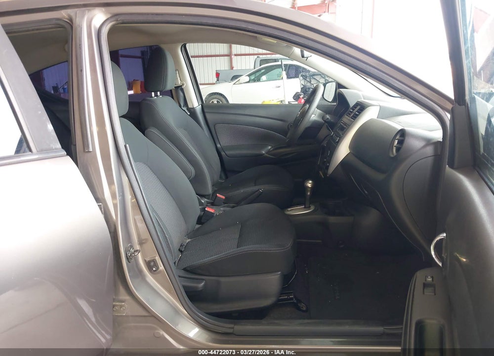 2016 NISSAN VERSA 1.6 SV VIN: 3N1CN7AP9GL917957