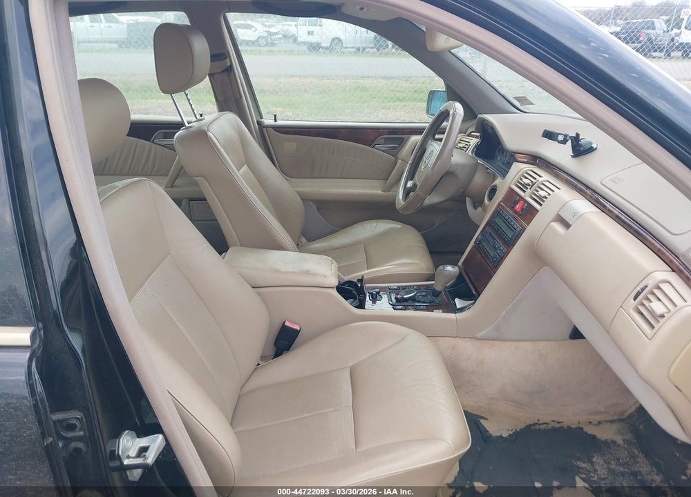 1998 MERCEDES-BENZ E 320 VIN: WDBJF65F0WA489679