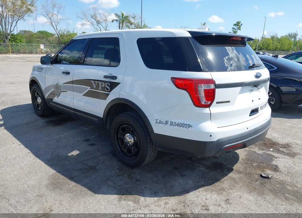 2016 FORD UTILITY POLICE INTERCEPTOR VIN: 1FM5K8AR8GGC92103