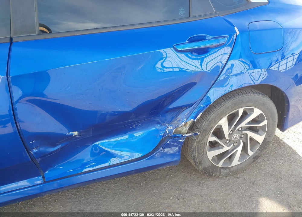 2018 HONDA CIVIC EX VIN: 2HGFC2F76JH507159