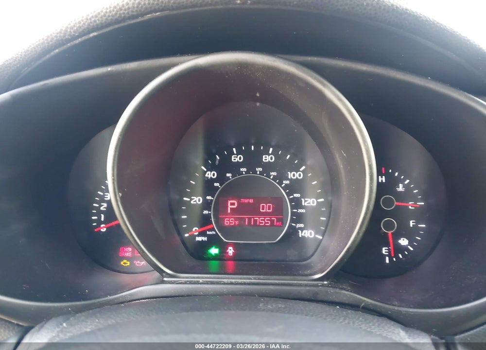2016 KIA SOUL + VIN: KNDJP3A59G7326540