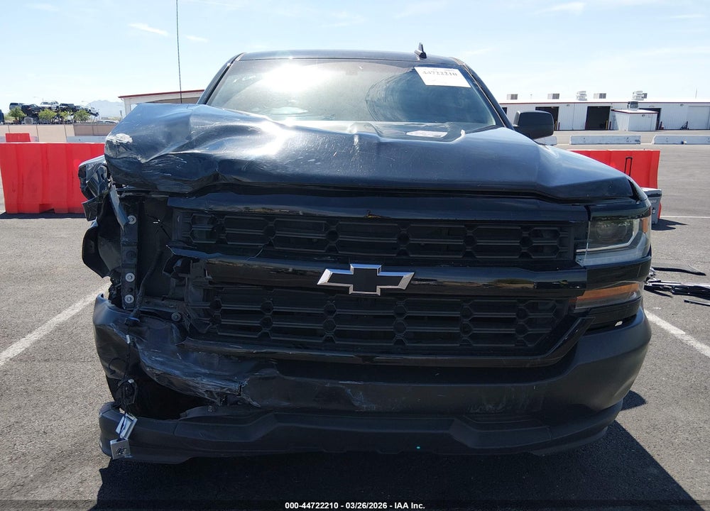 2018 CHEVROLET SILVERADO 1500 WT VIN: 1GCRCNEC4JZ328825