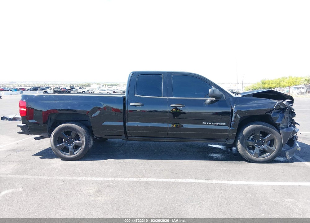 2018 CHEVROLET SILVERADO 1500 WT VIN: 1GCRCNEC4JZ328825