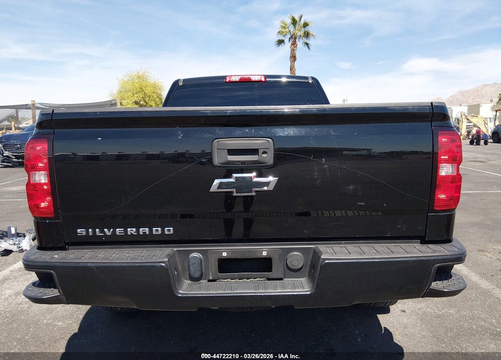 2018 CHEVROLET SILVERADO 1500 WT VIN: 1GCRCNEC4JZ328825