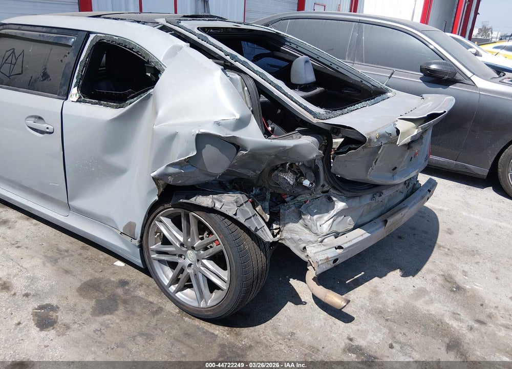 2011 SCION TC VIN: JTKJF5C77B3008406