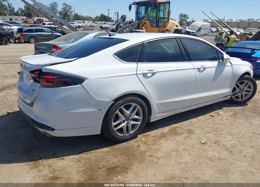 2015 FORD FUSION SE VIN: 3FA6P0H77FR160916
