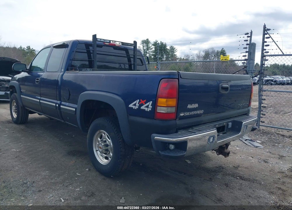 2001 CHEVROLET SILVERADO 2500HD LS VIN: 1GCHK29U51E228532