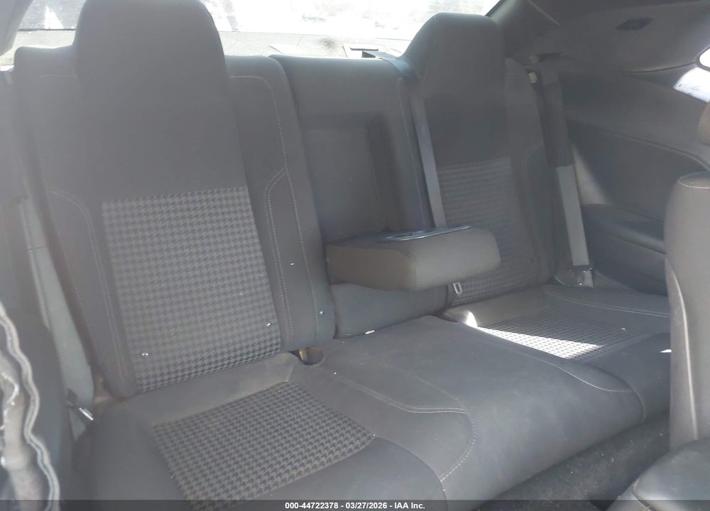 2016 DODGE CHALLENGER SXT VIN: 2C3CDZAG8GH331128