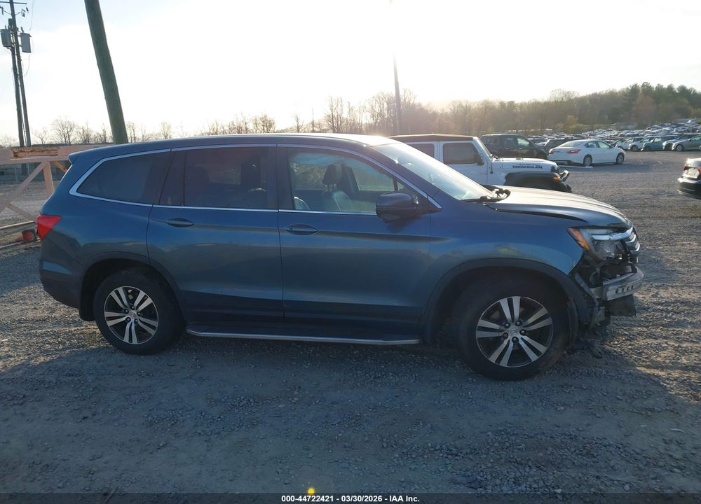 2018 HONDA PILOT EX VIN: 5FNYF6H35JB047708