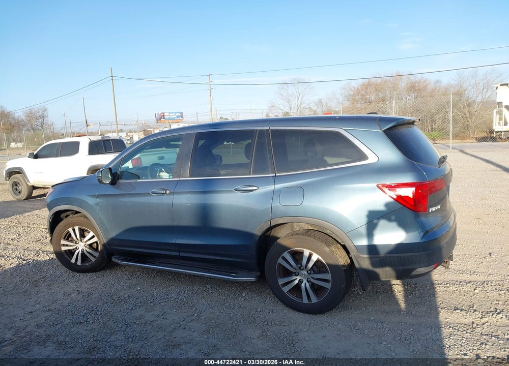 2018 HONDA PILOT EX VIN: 5FNYF6H35JB047708