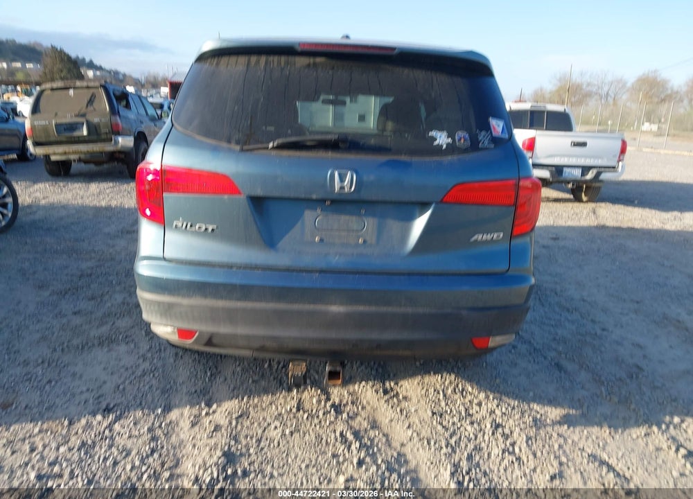2018 HONDA PILOT EX VIN: 5FNYF6H35JB047708