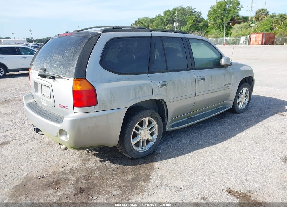 2008 GMC ENVOY DENALI VIN: 1GKES63M382181441