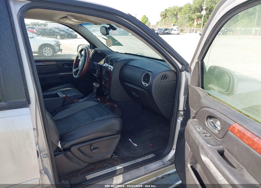 2008 GMC ENVOY DENALI VIN: 1GKES63M382181441