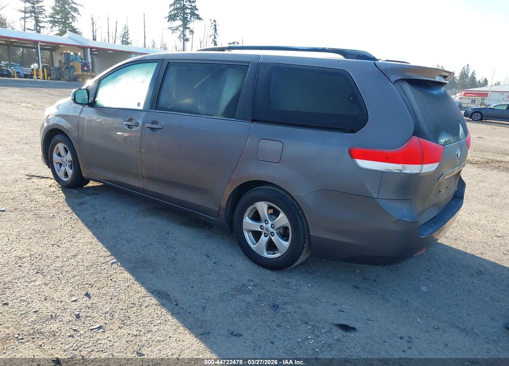 2012 TOYOTA SIENNA LE V6 8 PASSENGER VIN: 5TDKK3DC3CS205368