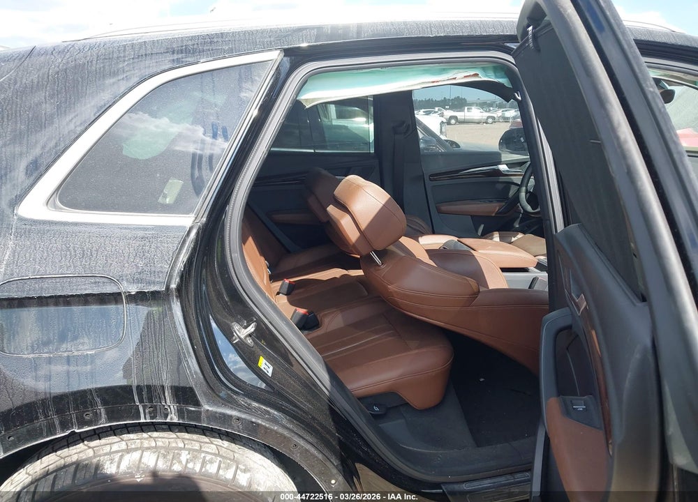 2018 AUDI Q5 2.0T PREMIUM/2.0T TECH PREMIUM VIN: WA1BNAFY9J2213199