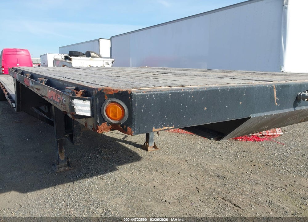 2013 BLACKSTONE STEP DECK VIN: 1B9B6LR22DF946141