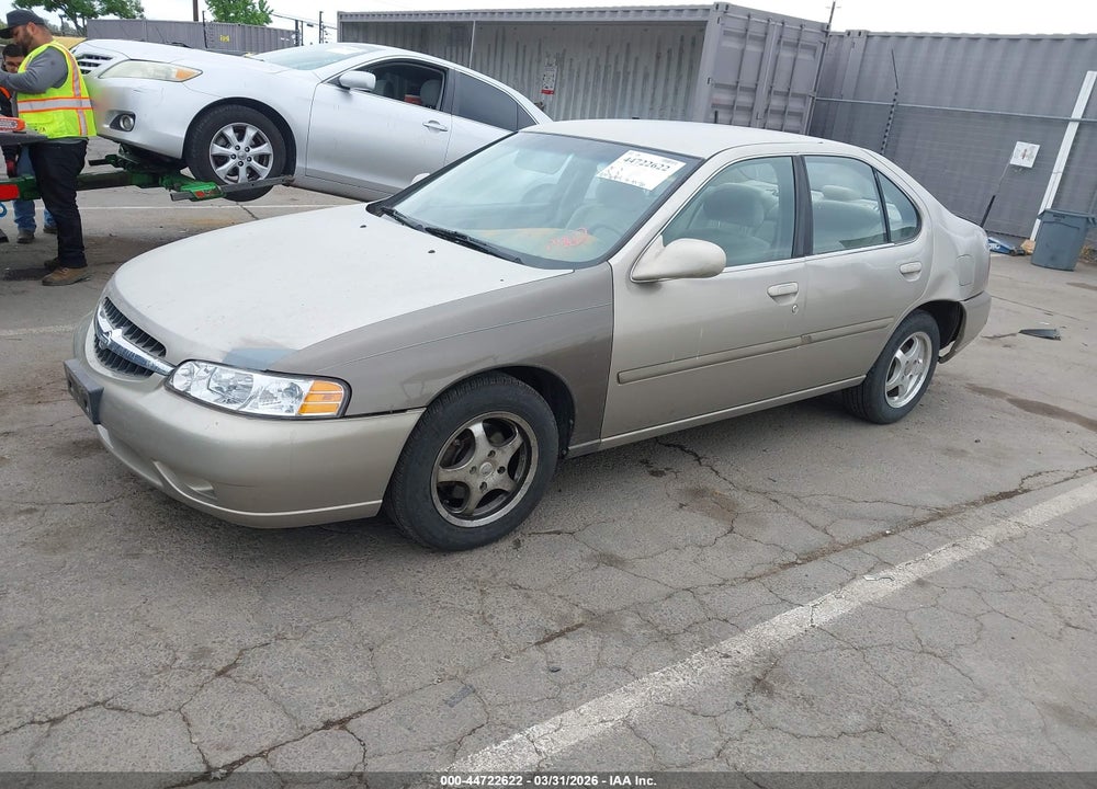 2001 NISSAN ALTIMA GXE VIN: 1N4DL01D31C202203