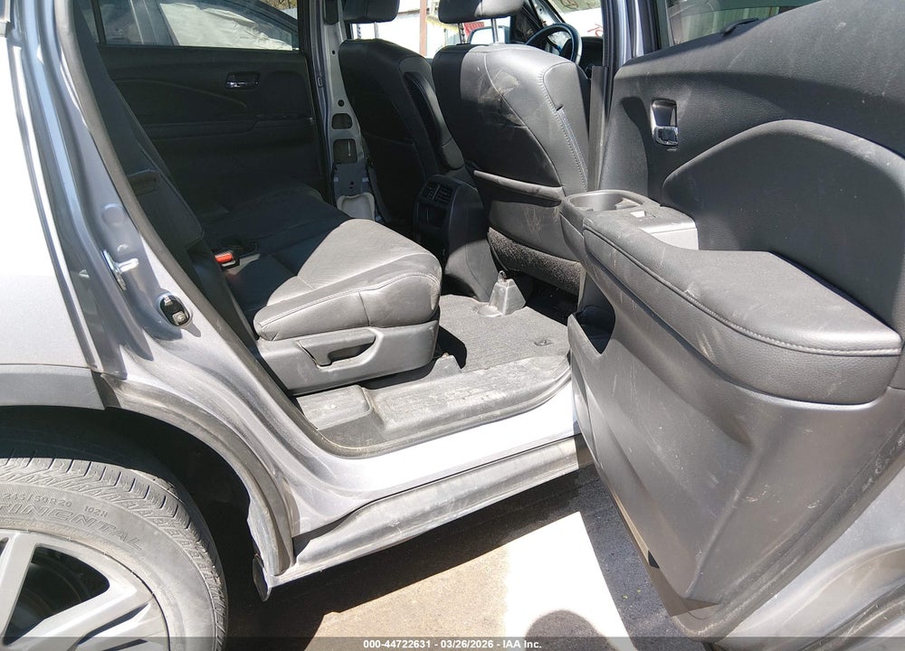 2021 HONDA PASSPORT 2WD EX-L VIN: 5FNYF7H55MB013344