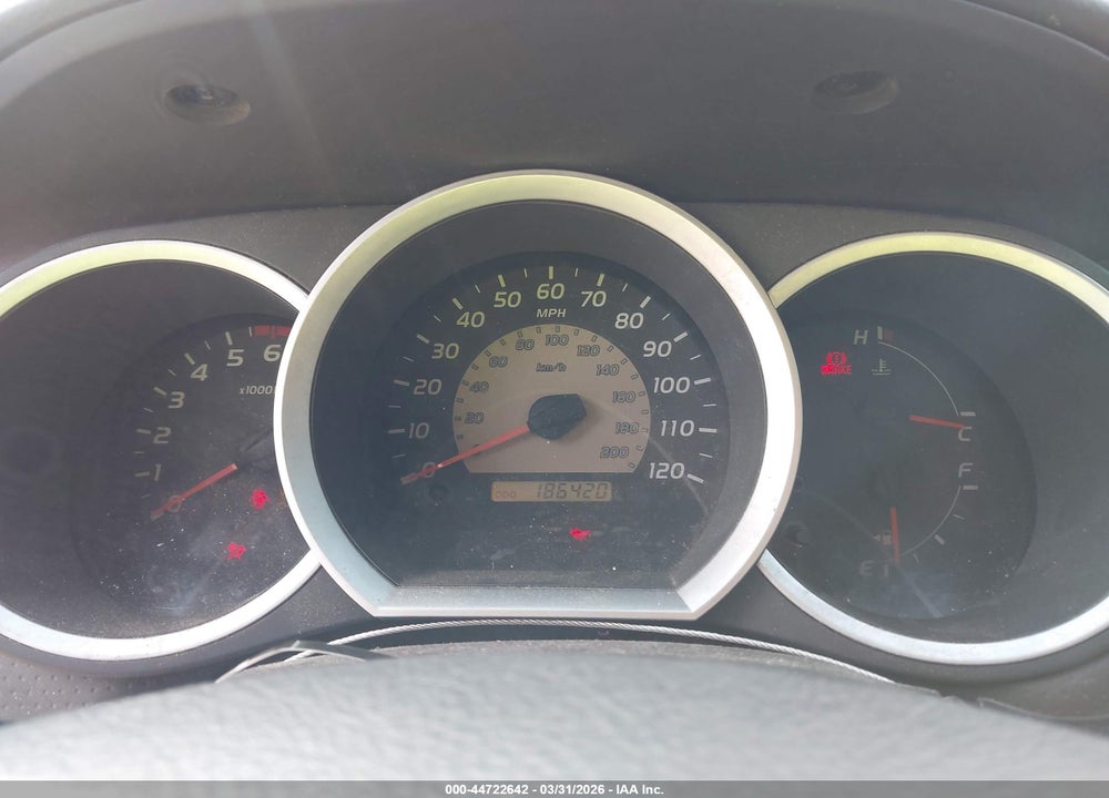 2005 TOYOTA TACOMA VIN: 5TENX22NX5Z126332