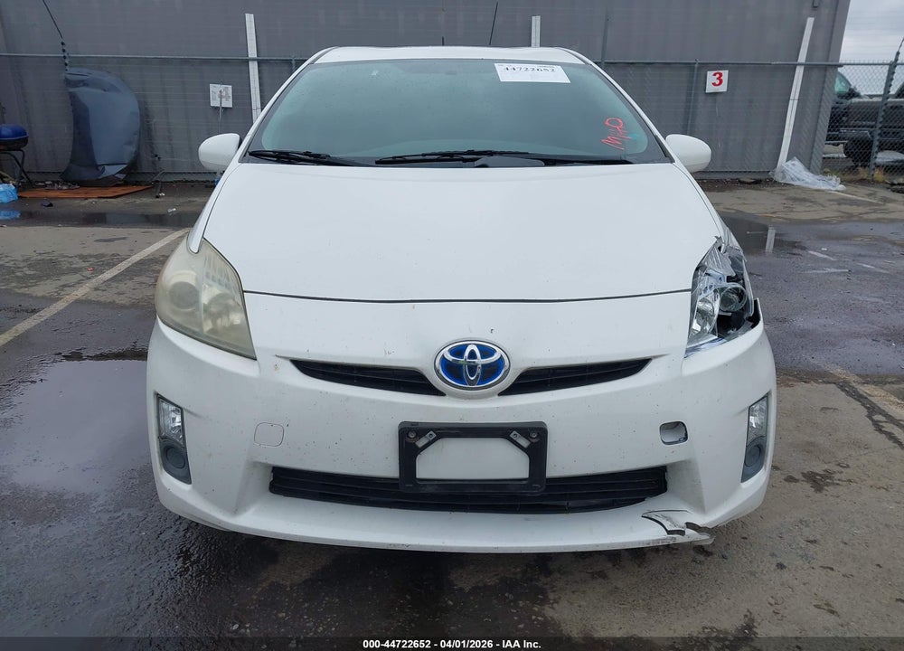 2011 TOYOTA PRIUS TWO VIN: JTDKN3DU5B0290490