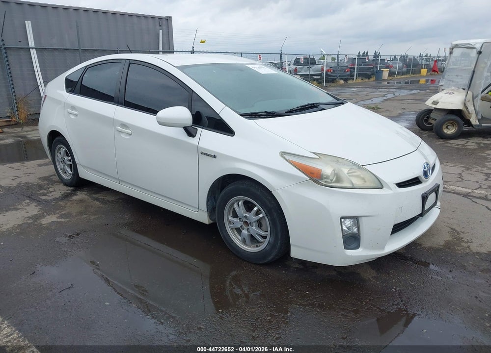 2011 TOYOTA PRIUS TWO VIN: JTDKN3DU5B0290490