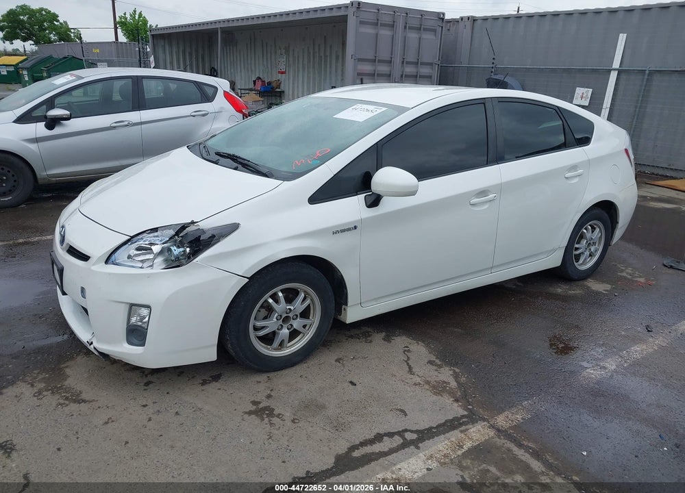 2011 TOYOTA PRIUS TWO VIN: JTDKN3DU5B0290490