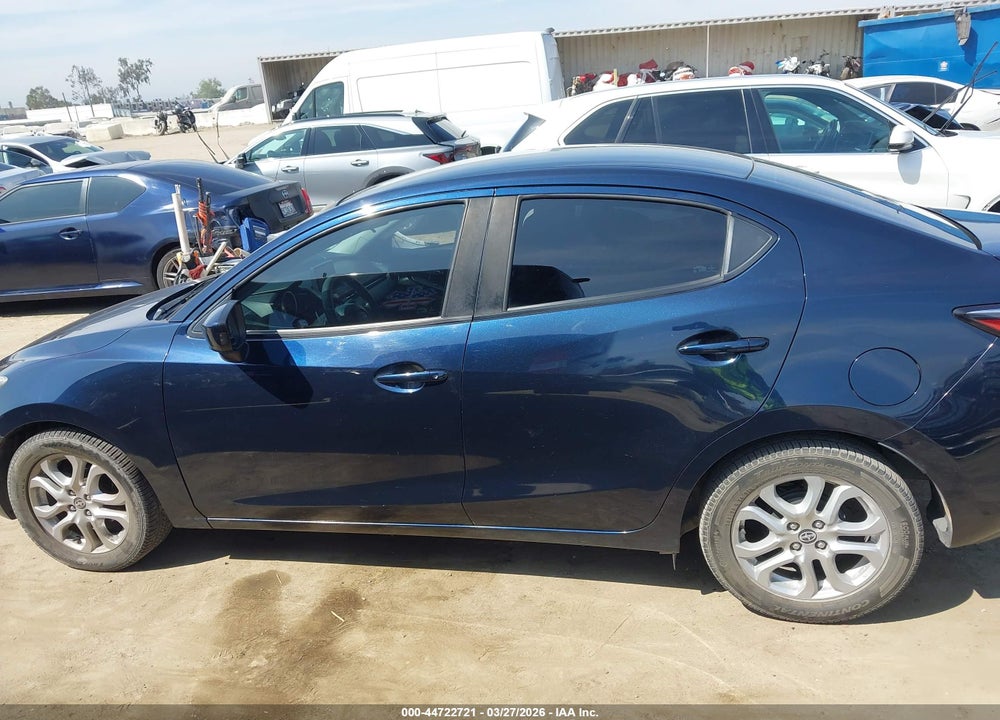 2016 SCION IA VIN: 3MYDLBZV9GY146515