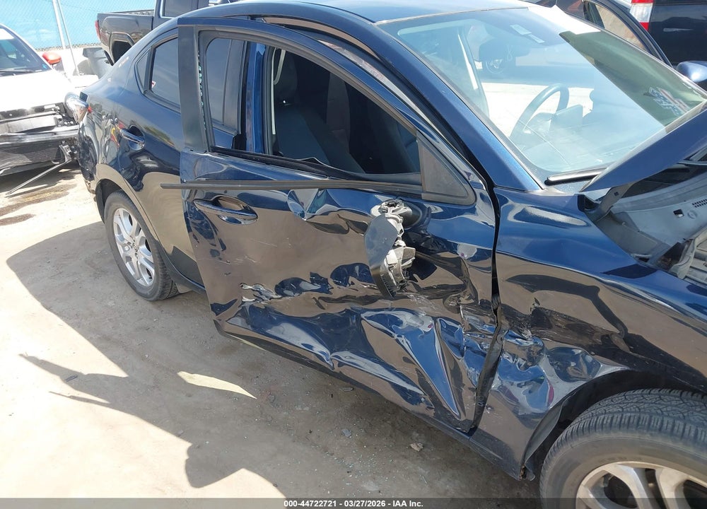 2016 SCION IA VIN: 3MYDLBZV9GY146515
