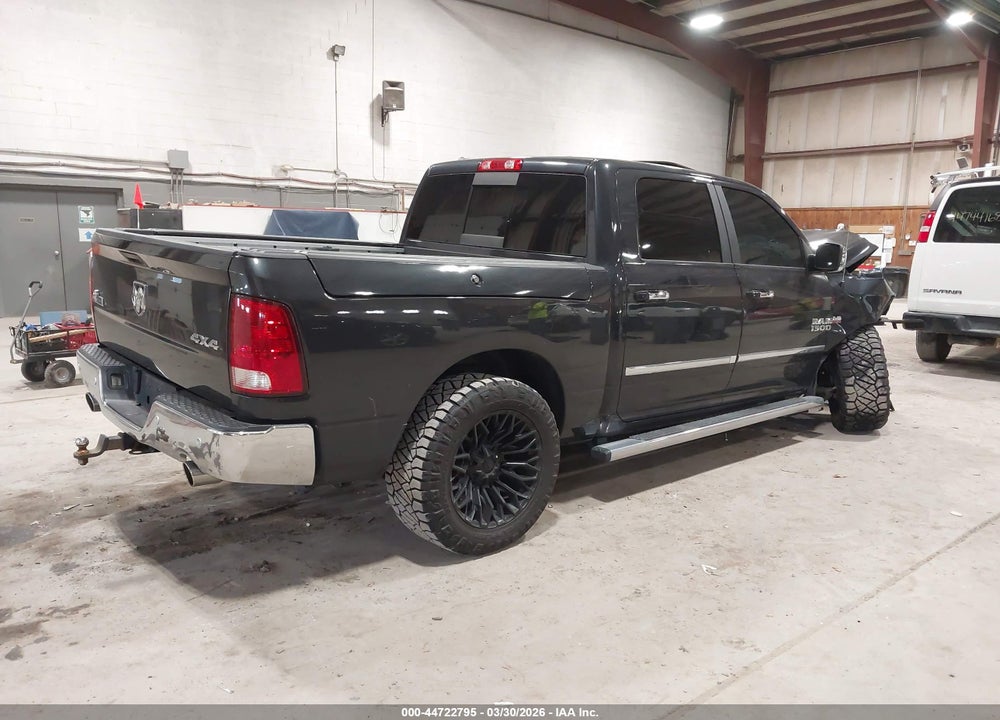 2017 RAM 1500 SLT VIN: 1C6RR7LTXHS672330