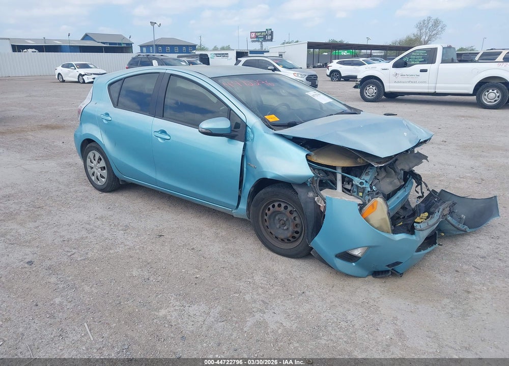 2013 TOYOTA PRIUS C TWO VIN: JTDKDTB38D1031521