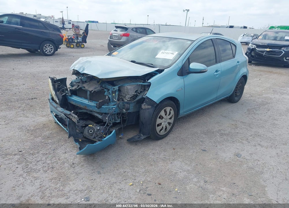 2013 TOYOTA PRIUS C TWO VIN: JTDKDTB38D1031521