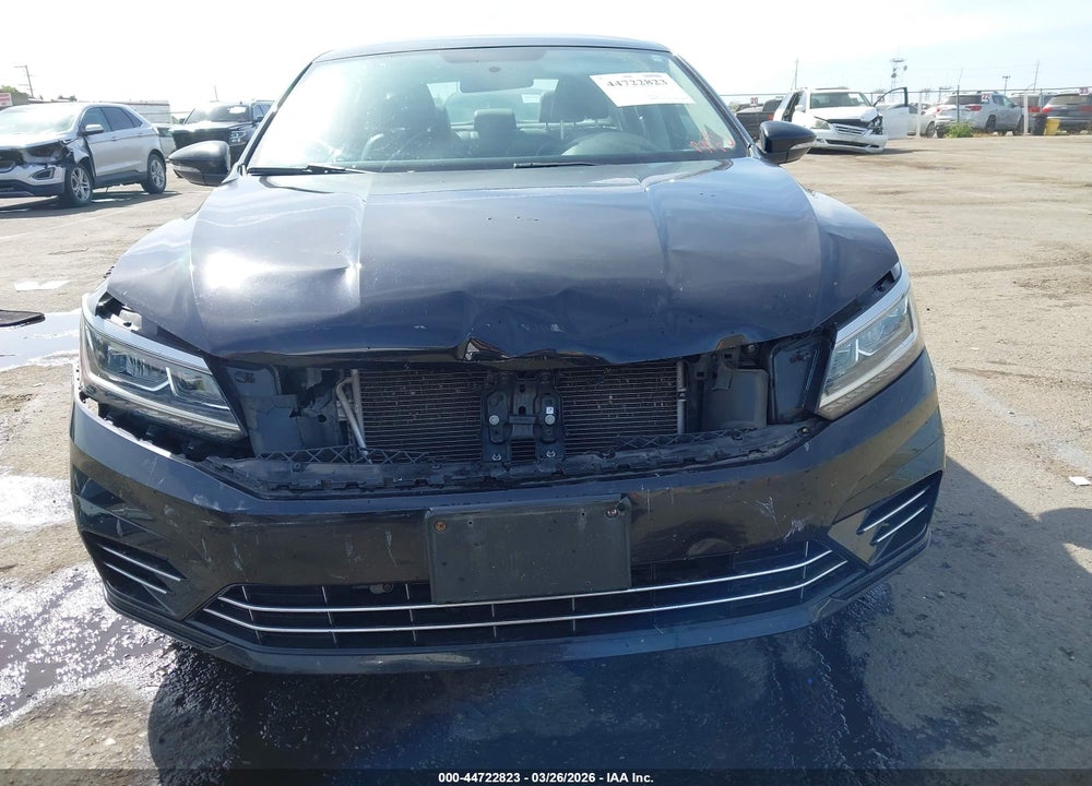 2018 VOLKSWAGEN PASSAT 2.0T R-LINE/2.0T S VIN: 1VWAA7A3XJC015105