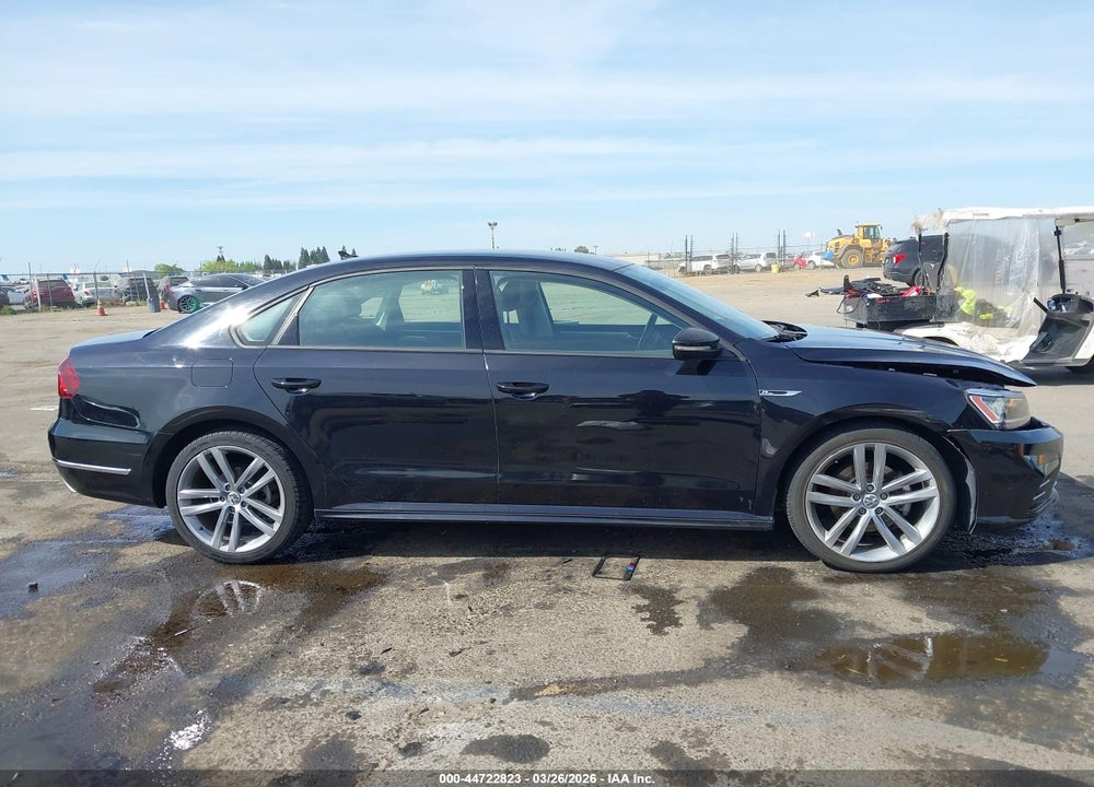 2018 VOLKSWAGEN PASSAT 2.0T R-LINE/2.0T S VIN: 1VWAA7A3XJC015105