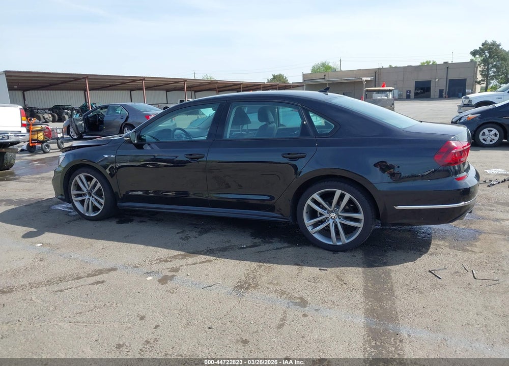 2018 VOLKSWAGEN PASSAT 2.0T R-LINE/2.0T S VIN: 1VWAA7A3XJC015105