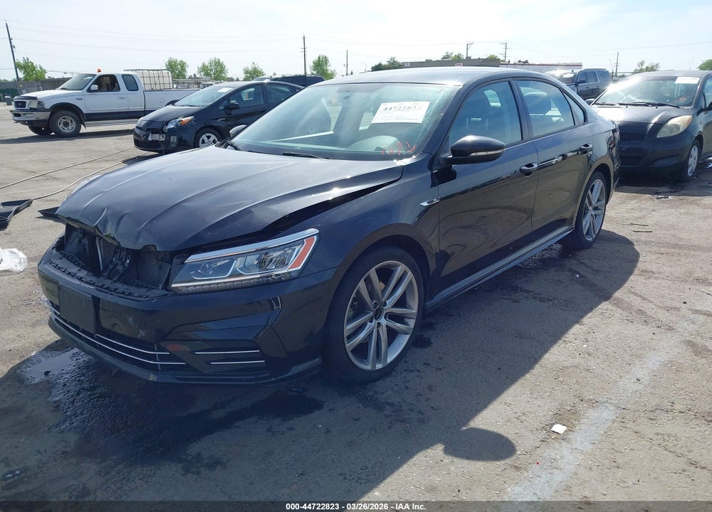 2018 VOLKSWAGEN PASSAT 2.0T R-LINE/2.0T S VIN: 1VWAA7A3XJC015105