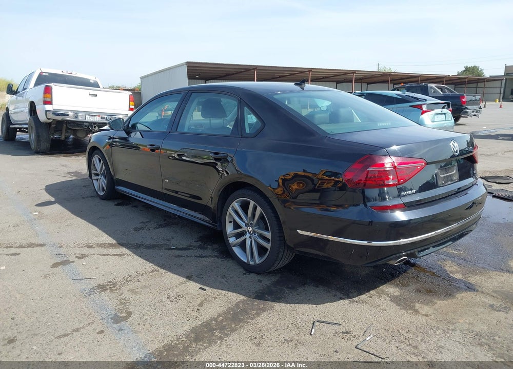 2018 VOLKSWAGEN PASSAT 2.0T R-LINE/2.0T S VIN: 1VWAA7A3XJC015105