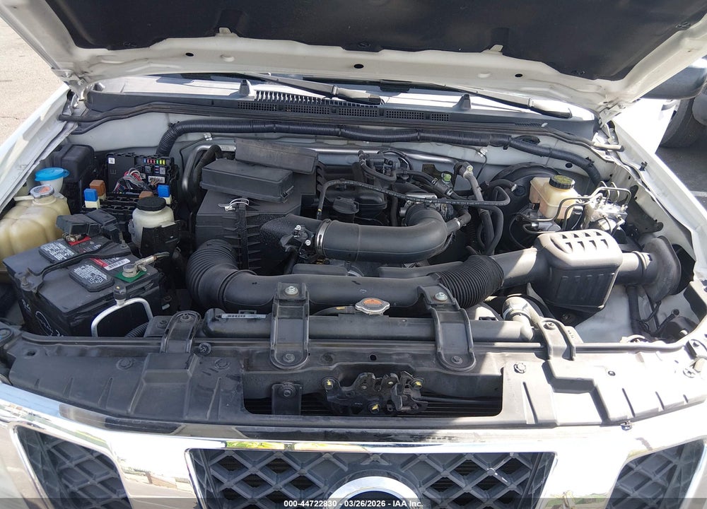 2015 NISSAN FRONTIER S VIN: 1N6BD0CT9FN736740