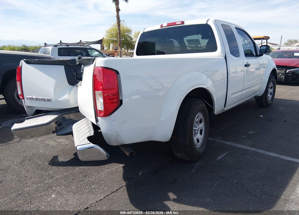 2015 NISSAN FRONTIER S VIN: 1N6BD0CT9FN736740
