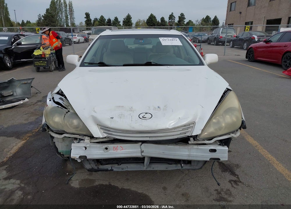 2003 LEXUS ES 300 VIN: JTHBF30G030123015