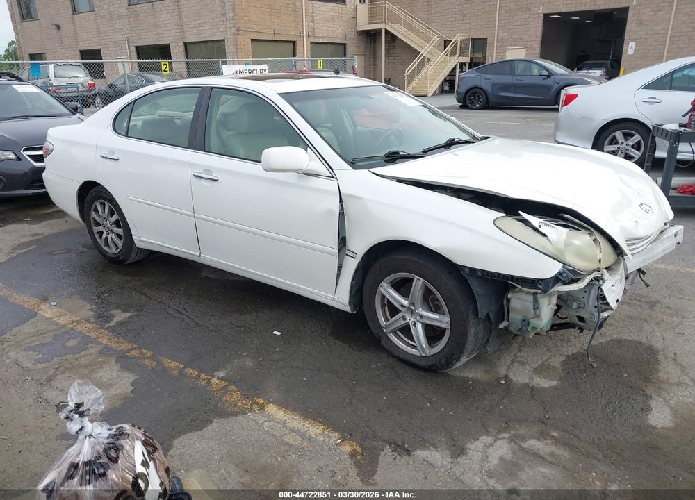 2003 LEXUS ES 300 VIN: JTHBF30G030123015