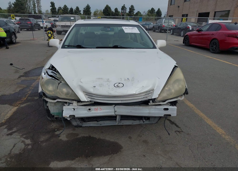 2003 LEXUS ES 300 VIN: JTHBF30G030123015