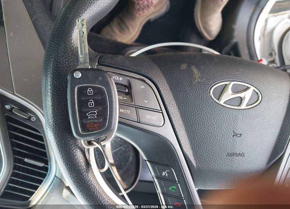 2017 HYUNDAI SANTA FE SPORT 2.4L VIN: 5NMZT3LB3HH023104