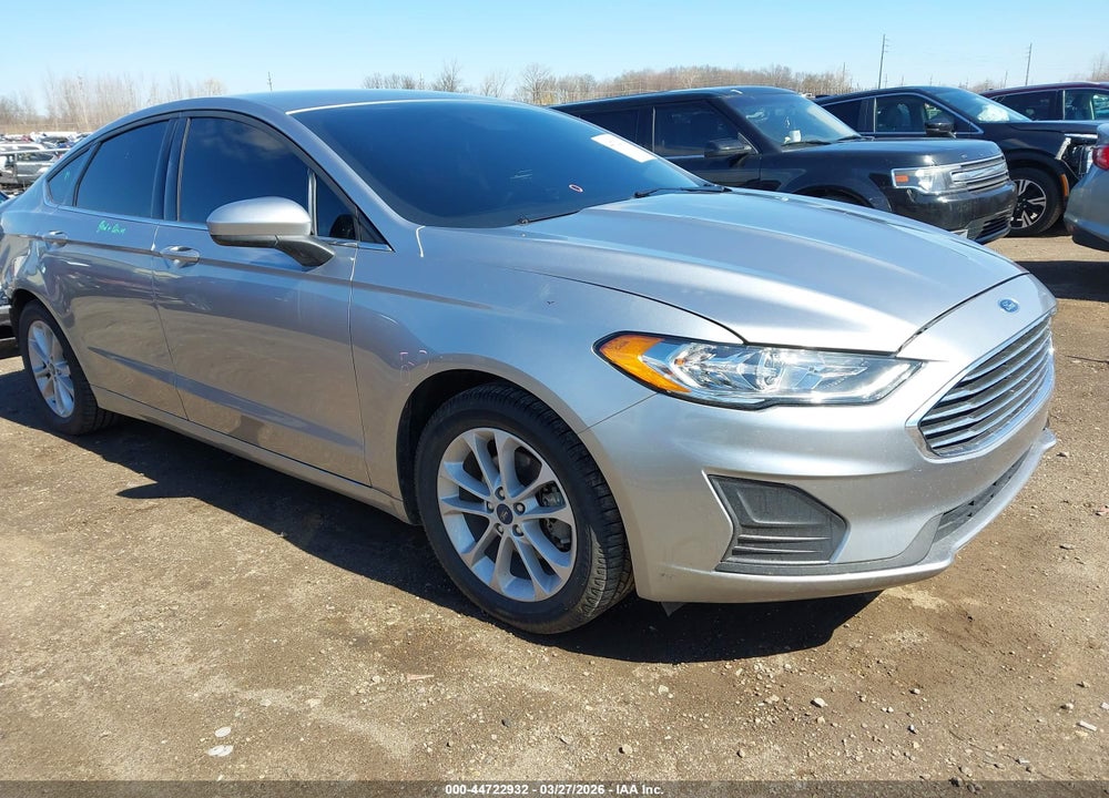 2020 FORD FUSION SE VIN: 3FA6P0HD8LR180058