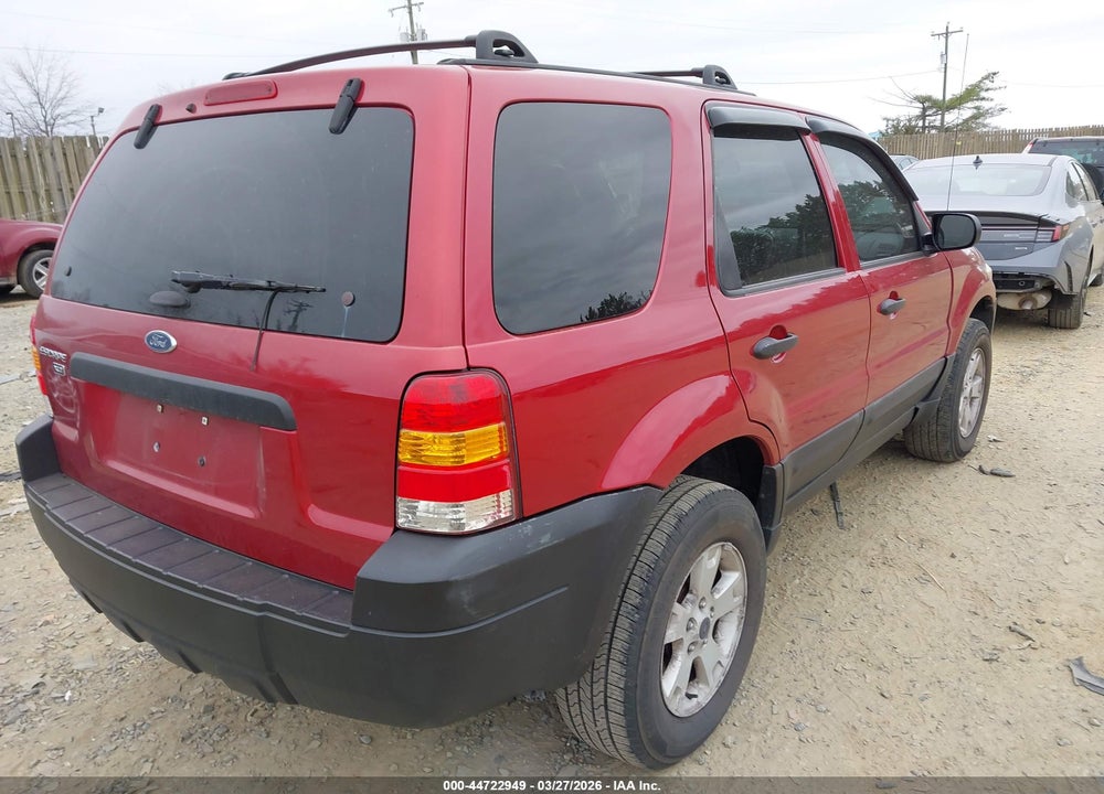 2005 FORD ESCAPE XLT VIN: 1FMYU93155DA12821